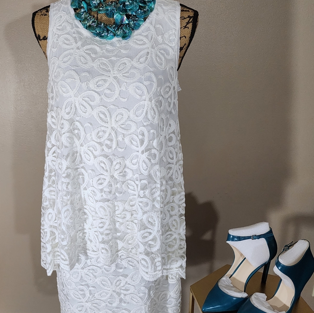 Max Studio white lace dress: size M.